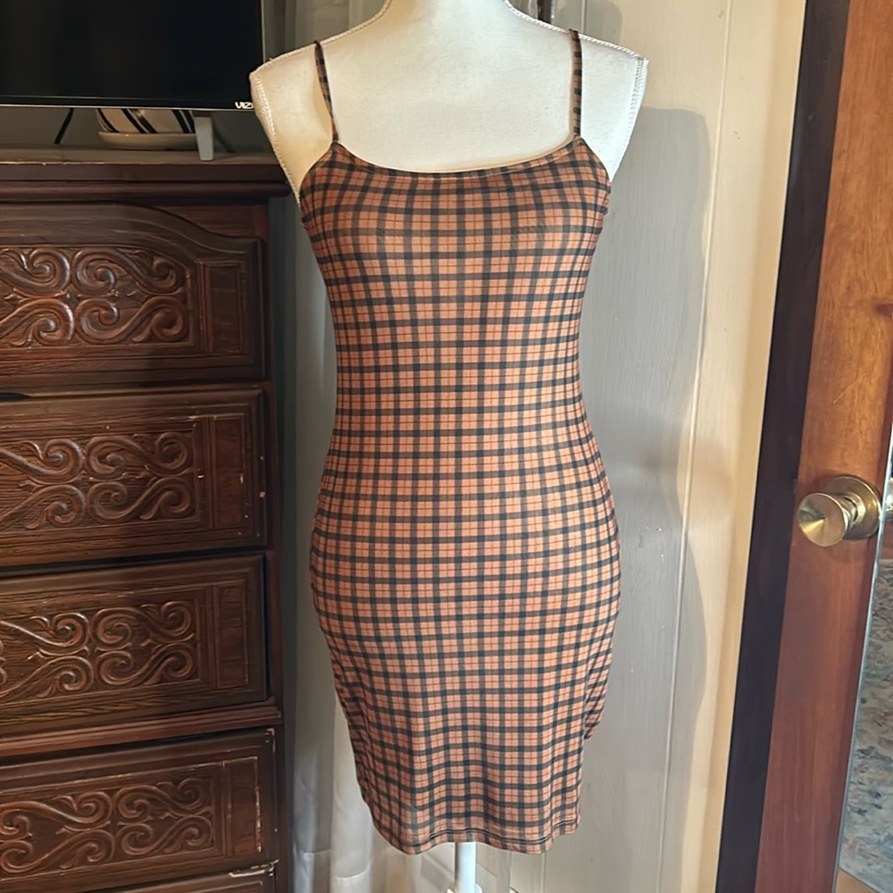 NWT H&M Strapless, Brown Plaid dress. Size Small.